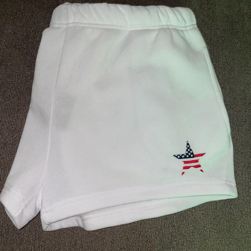 (NWT) 🇺🇸 Charlotte Russe White Shorts) White Charlotte Russe shorts